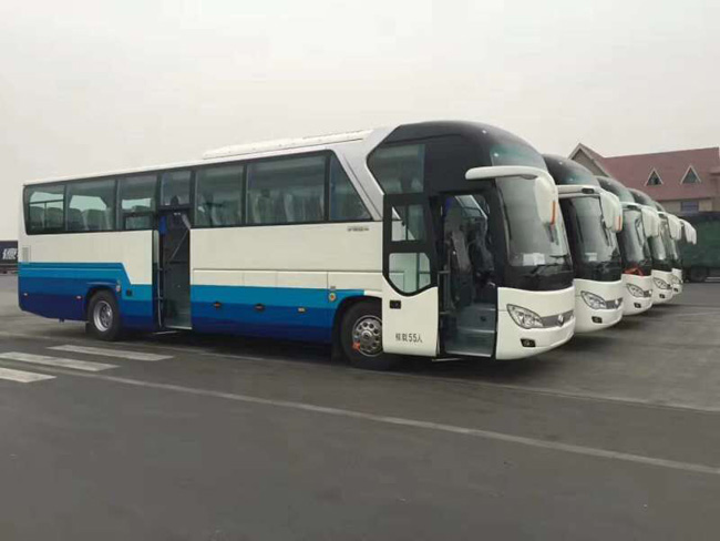 新款55座大巴車租賃